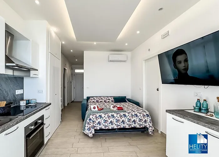 Tropealuxury Terrace Sea 特罗佩阿