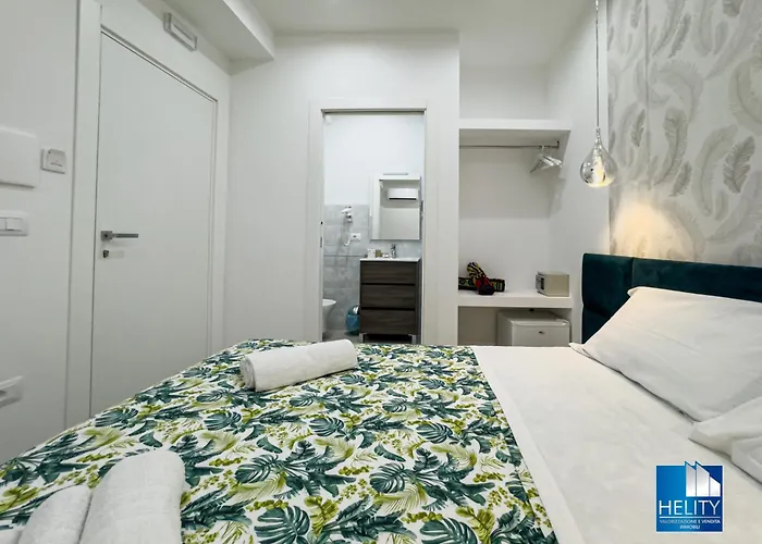 公寓 Tropealuxury Terrace Sea 特罗佩阿